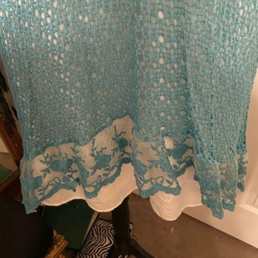 Lace tank - Picture 3 of 4